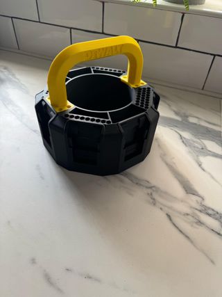 Estuche Para 8 Baterias DeWalt y accesorios