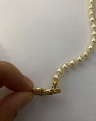 Collar Vivienne Westwood Perlas y Orb Dorado