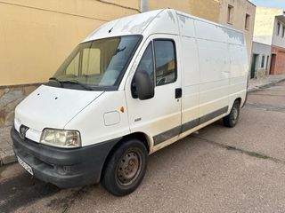 Peugeot bóxer 2.8 TDI motor sofim se vende en ese