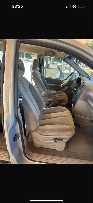Chrysler Voyager 2001