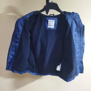 Cortavientos infantil azul