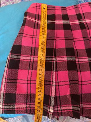 Gonna scozzese punk rosa e nera