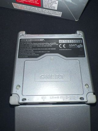 Nintendo Game Boy Advance SP Plata
