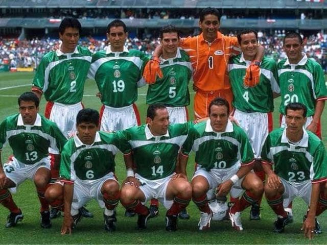 Camiseta selección de Mexico temporada 2000
