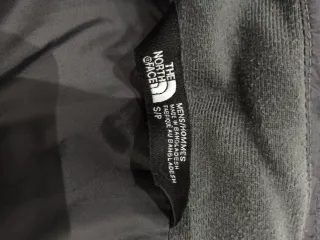 Chaqueta The North Face Gris