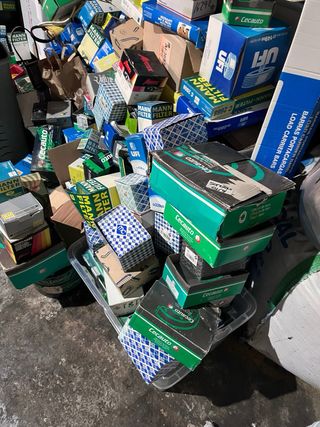 Gran lote de recambios coche