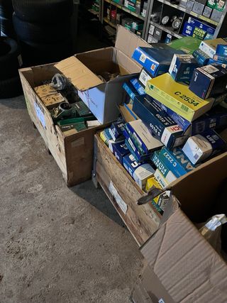 Gran lote de recambios coche