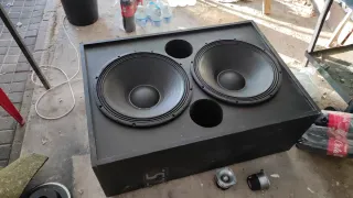 Altavoz B&C 18 18TBX100 Negro
