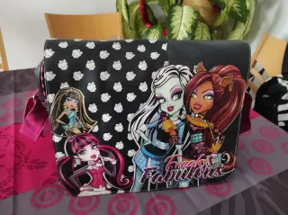 Bolso bandolera Monster High + 2 puzzles