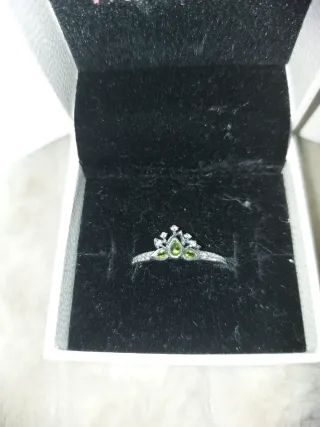 Anillo Tiara Princesa Tiana. Disney X Pandora.