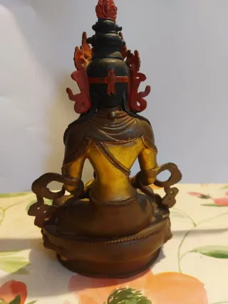Antica statua Buddha Tibetano