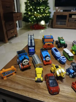 Lote coches de juguete variados