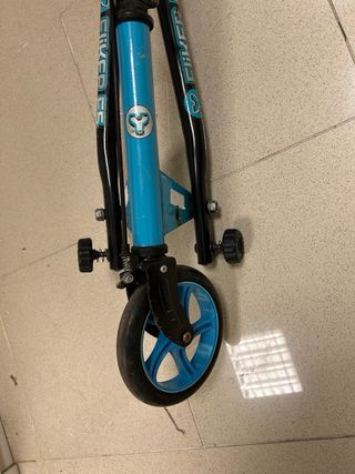 Patinete azul F5 EIKER