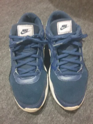 Zapatillas Nike Air Azul y Blanco