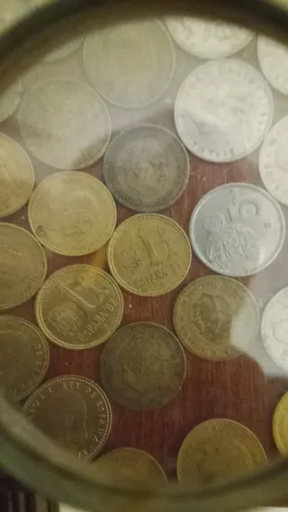 Lote de Pesetas y Monedas Franco