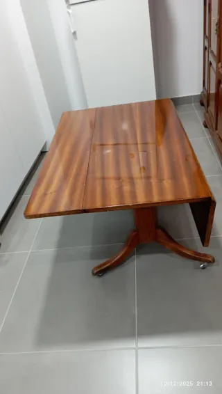 Mesa de salón extensible  a cómoda mesa de comedor