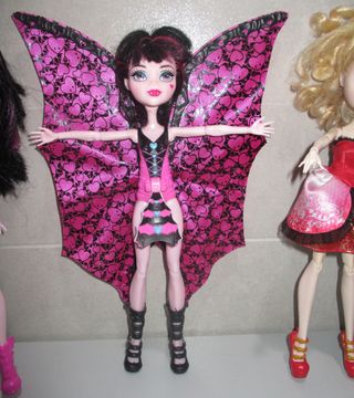 muñecas MONSTER HIGH DRACULAURA + Apple White