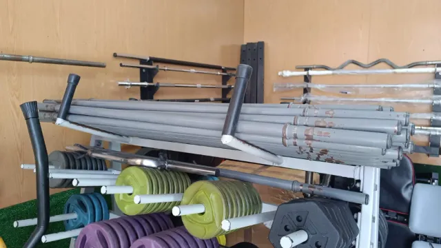 Barras 30mm huecas 140cm