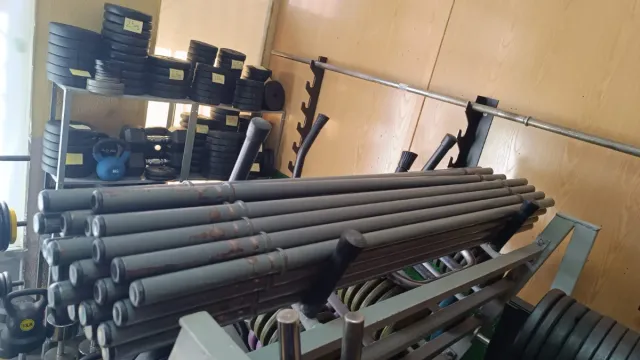 Barras 30mm huecas 140cm