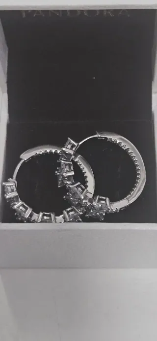 Pendientes de plata con lazos y circonitas