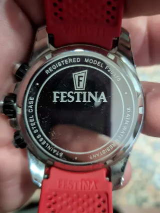 Reloj Festina Chronograph Negro y Rojo