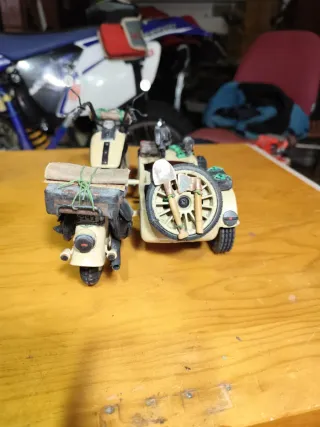 Moto artesanal con sidecar