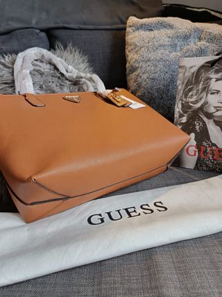 Bolso Tote Guess Marrón