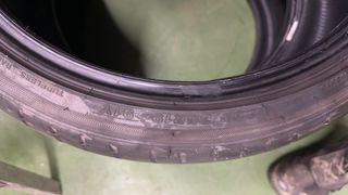 Bridgestone Potenza S001 235/35R19 91Y