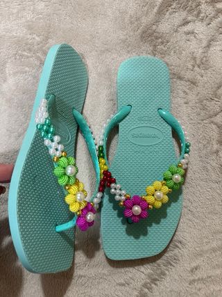 Havaianas 37/38 Decoradas Flores Perlas