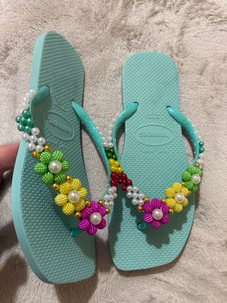 Havaianas 37/38 Decoradas Flores Perlas