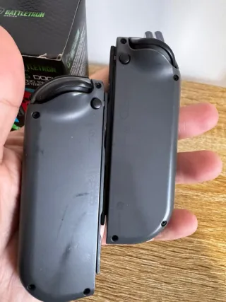 Par de joycons Originales + base de carga