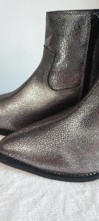 Botín mujer piel plateada El Corte Inglés