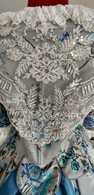 Traje de Fallera S. XVIII 1700 Indumentaria