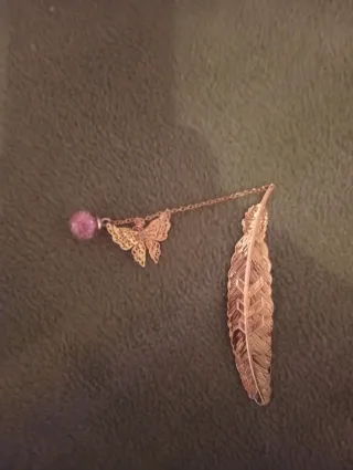 Marcapáginas Mariposa y Pluma Dorado