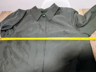 Gabardina verde talla XXXL