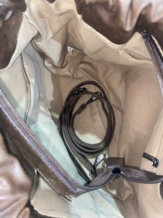 Bolso marrón con flecos