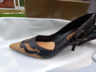 Zapatos de piel tacón alto