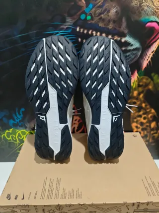 Nike Pegasus Trail 5 Beige/Blanco