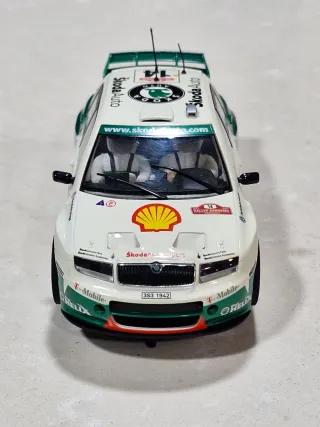 Scalextric Skoda Fabia WRC superslot