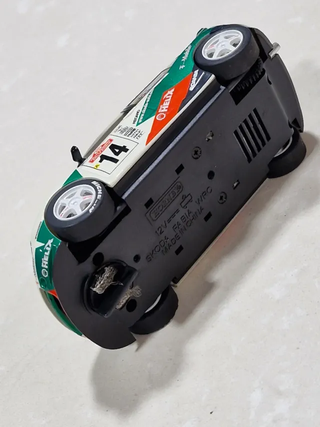 Scalextric Skoda Fabia WRC superslot