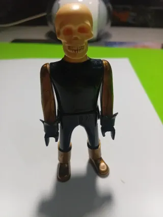 Airgam Esqueleto Figura