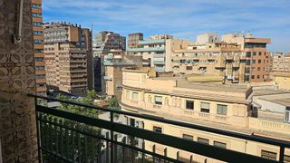 Piso en alquiler en Pajaritos - Plaza de Toros en Granada