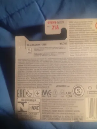 Coche Hot Wheels RAM Verde y Negro