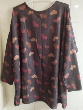 Preciosa camiseta de Mickey Mouse