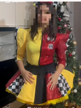 Disfraz animadora temática coche