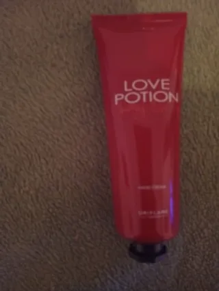 Crema de Manos Oriflame Love Potion