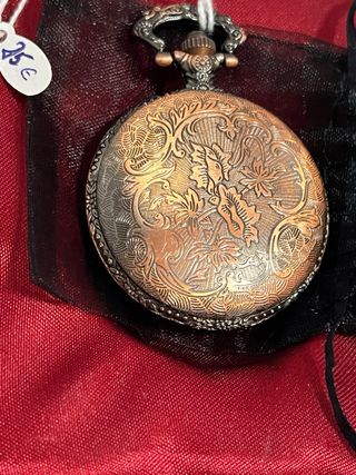 Orologio da tasca antico con nave