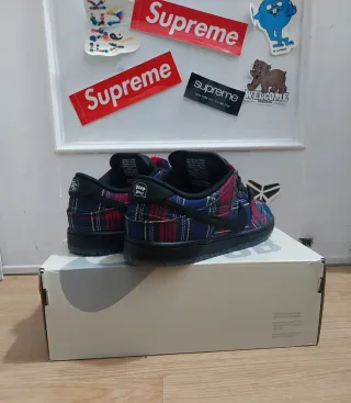 Nike SB Dunk Low Nardwuar