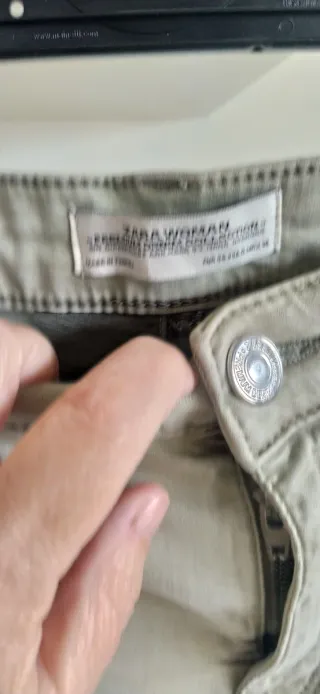 Pantalones Zara Talla M Gris/Oliva
