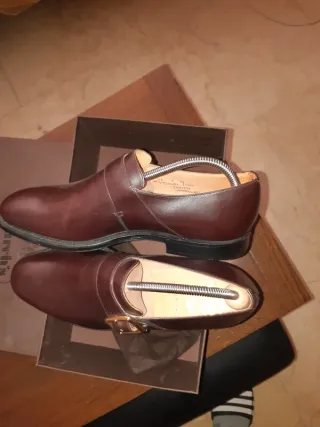 Zapatos de hebilla Church's Marrón